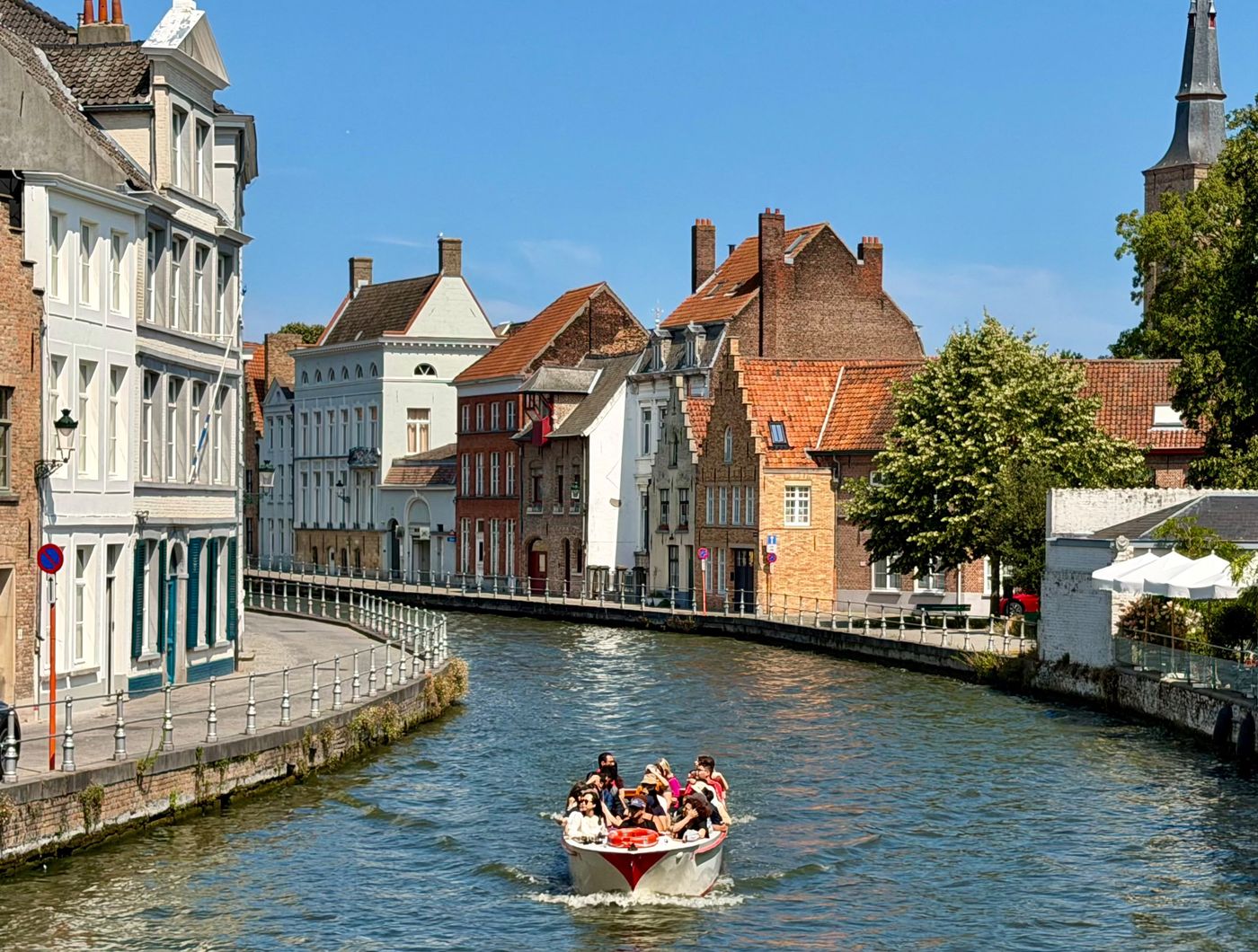 A boat tour passing on the canal